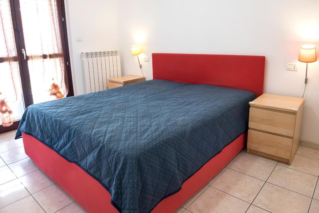 M273 - Marcelli, Nuovo Trilocale Con Giardino Appartement Buitenkant foto