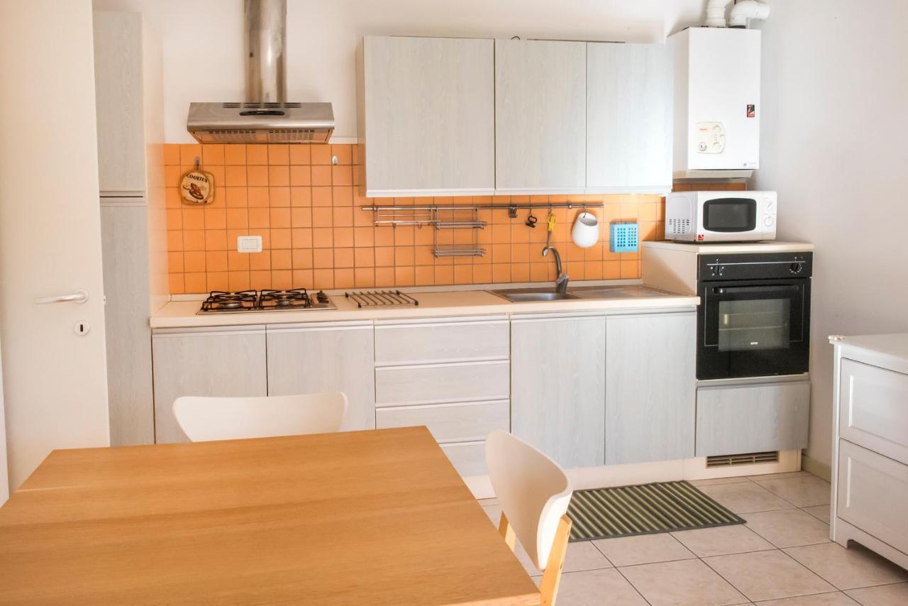 M273 - Marcelli, Nuovo Trilocale Con Giardino Appartement Buitenkant foto